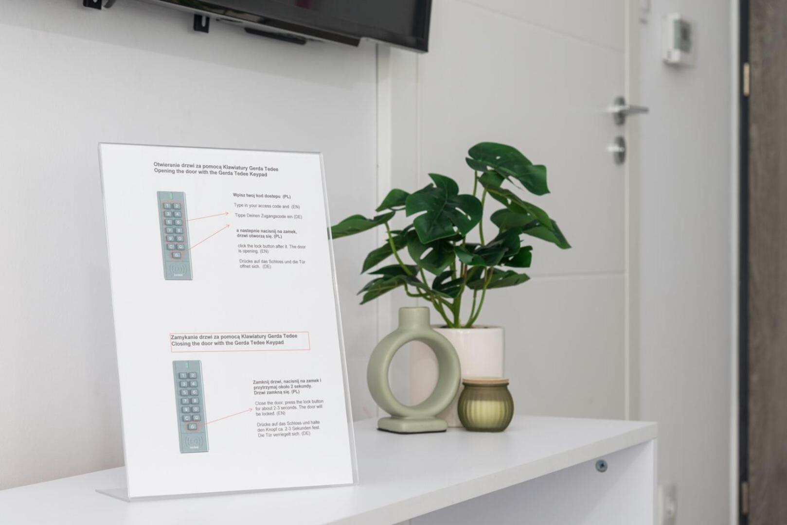 Apartament Lubliniecka Z Pieknym Widokiem Na Radiostacje Gliwice Buitenkant foto